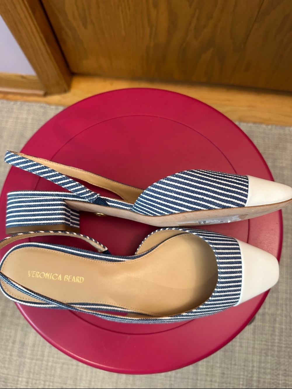 Veronica Beard Cecile Pinstripe Slingback Shoes size 7. - Picture 14 of 14